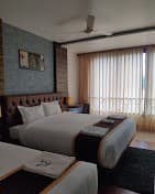 Luxury Triple Bed Room