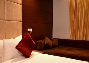 Darwin Deluxe Room