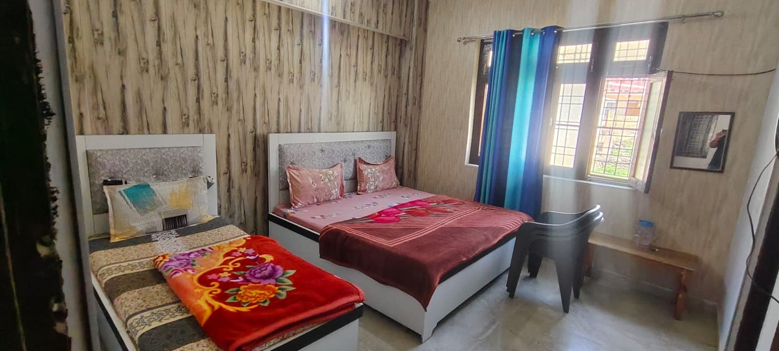 Quad sharing room