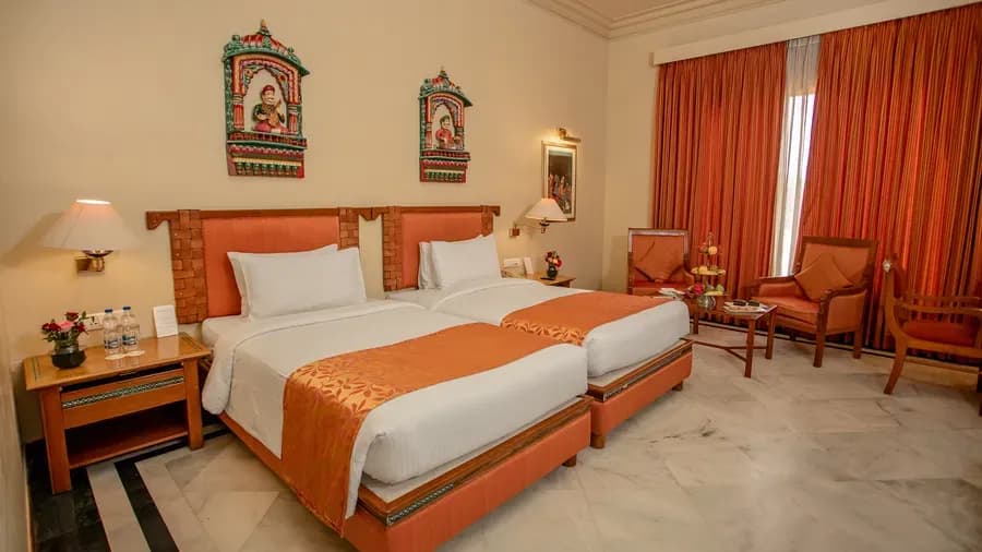 Luxury Garden View Room