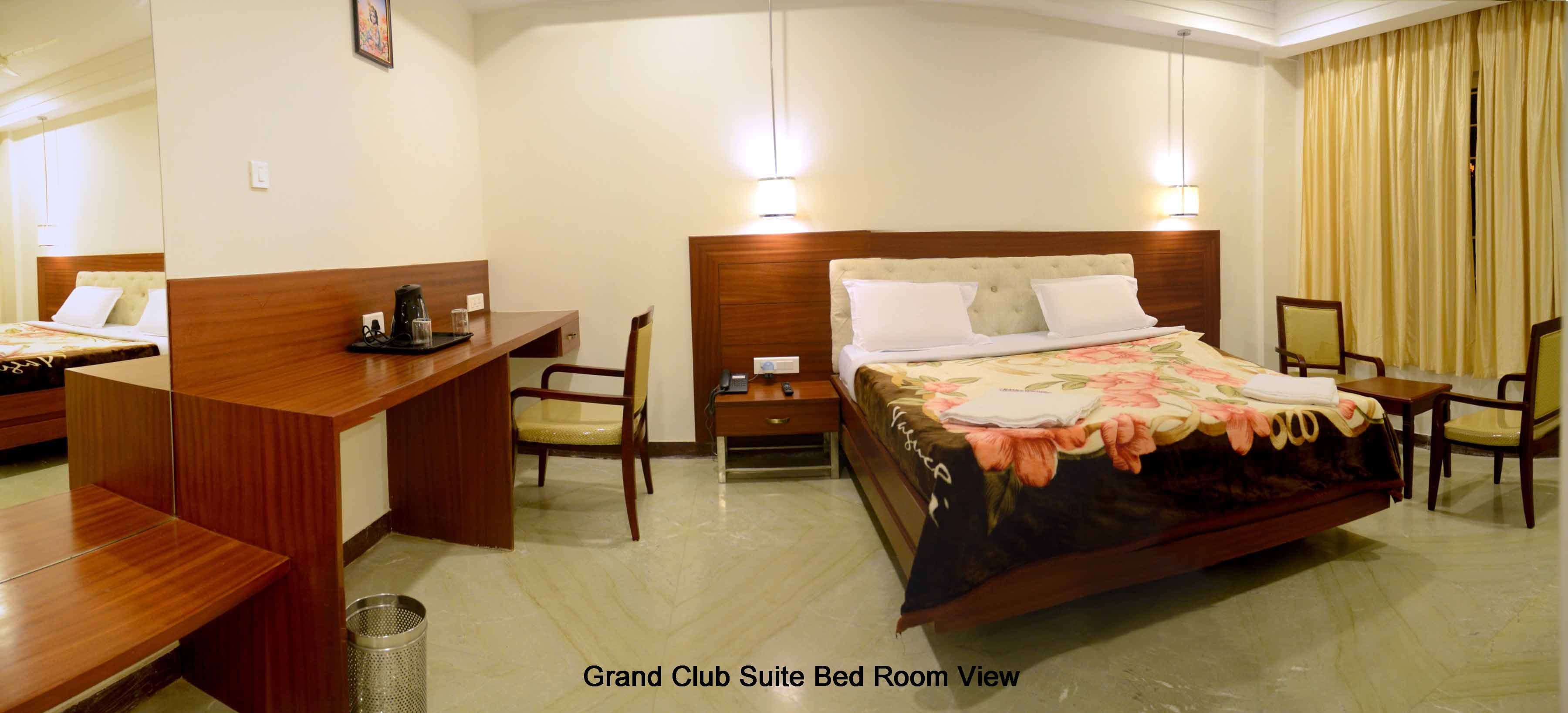 GRAND CLUB SUITE AC