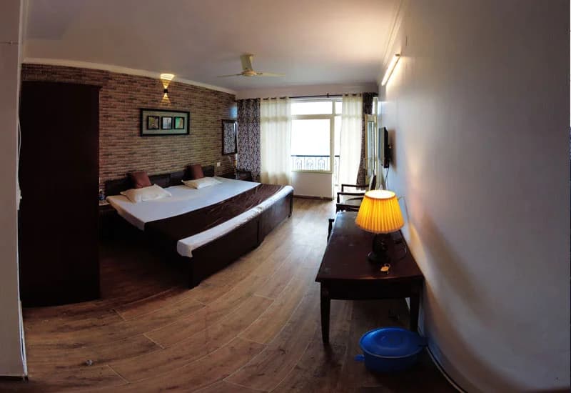 BalconyRoom