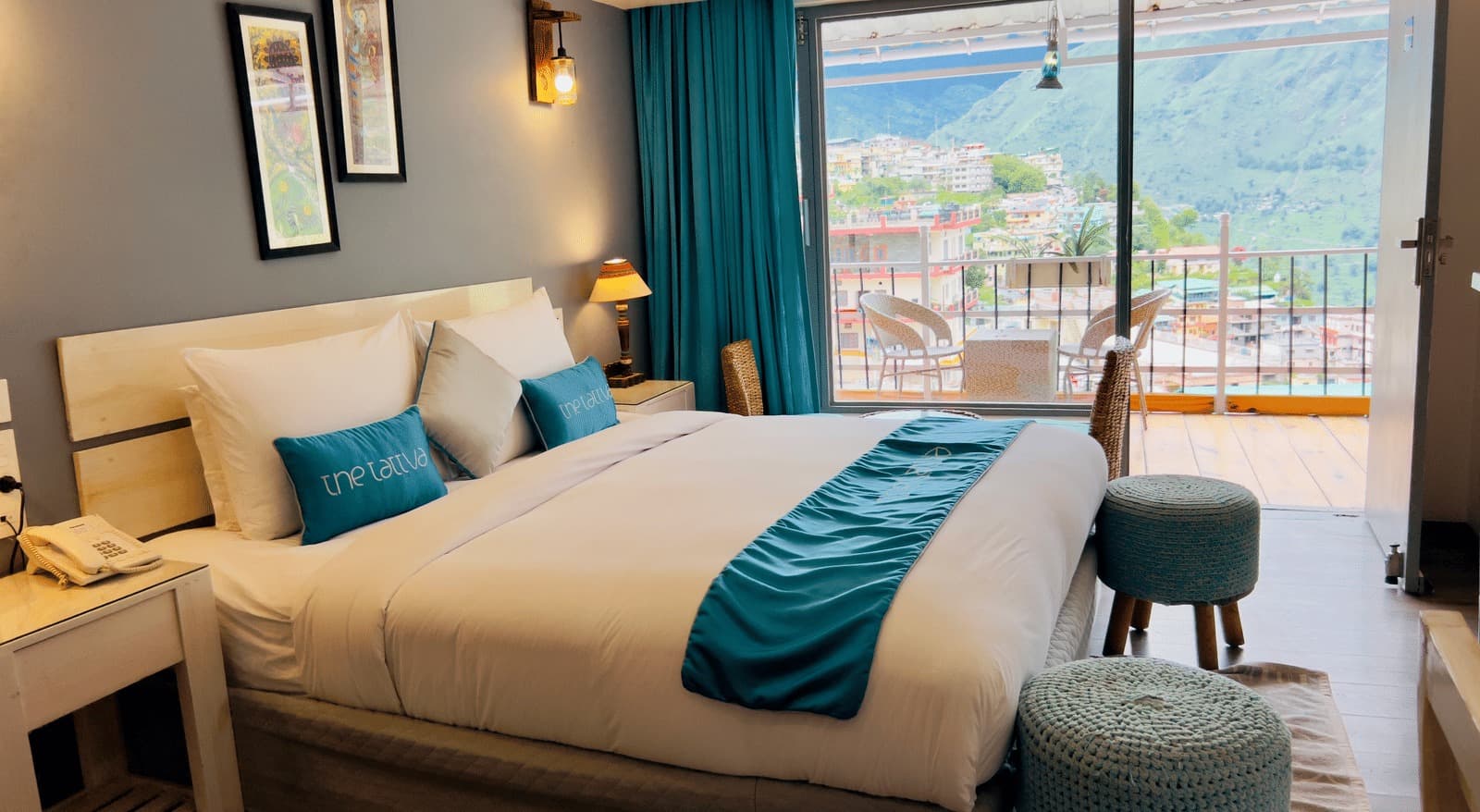 Premium Room