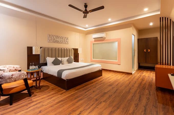 Deluxe Rooms with balcony