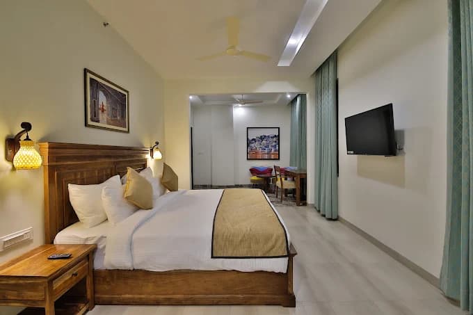 MAHARANI ROOM