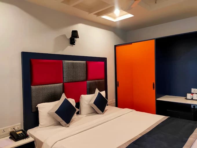 Suite Room
