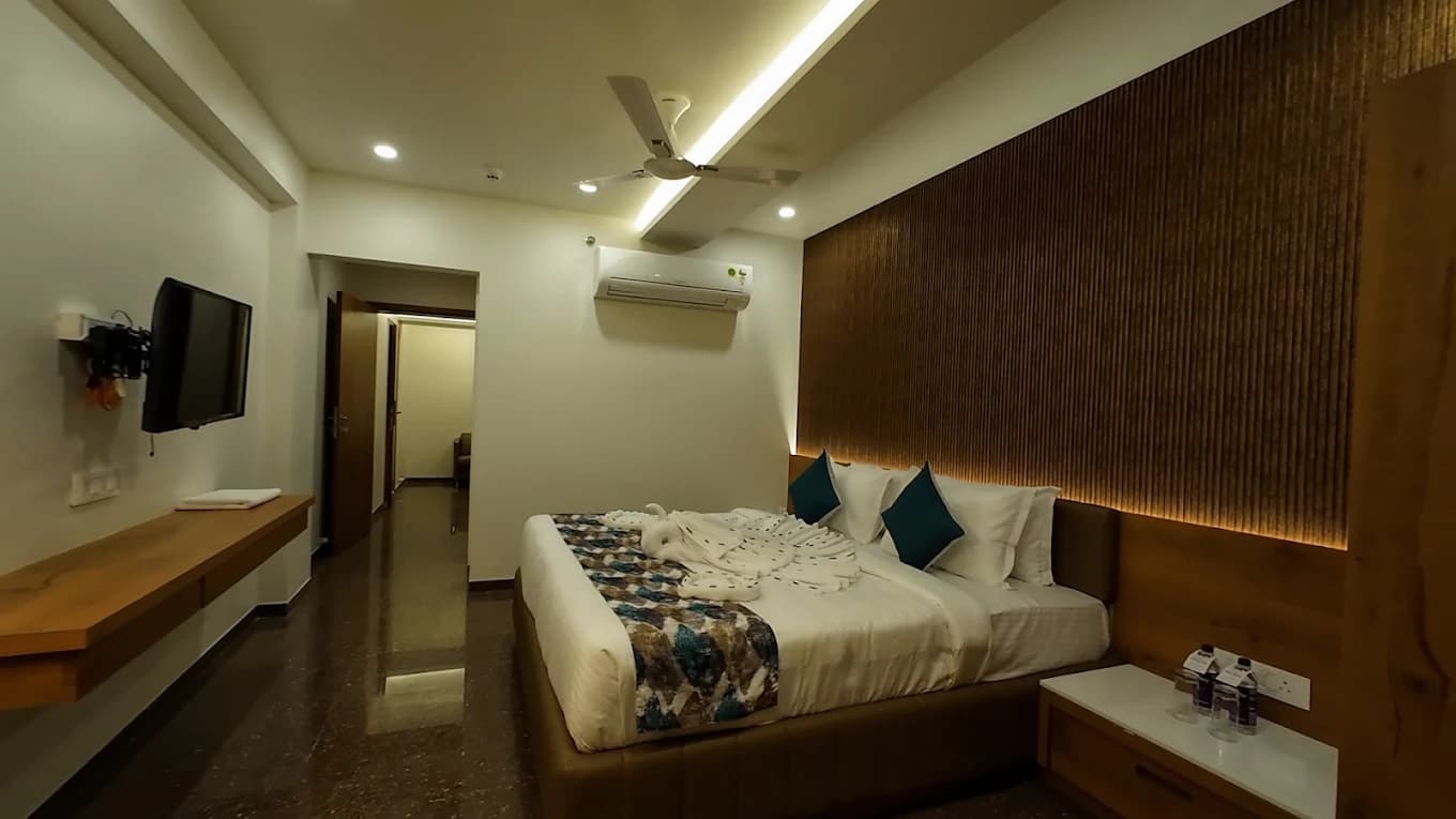 Superior King Bed Room