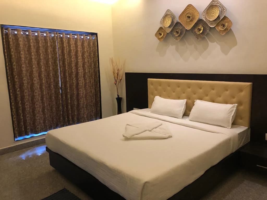 Deluxe Double bed