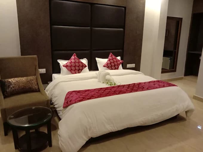 Premier room