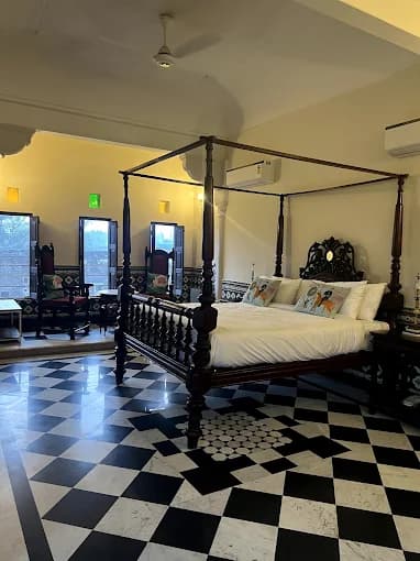 Deluxe Rooms