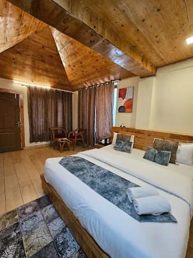 COTTAGE