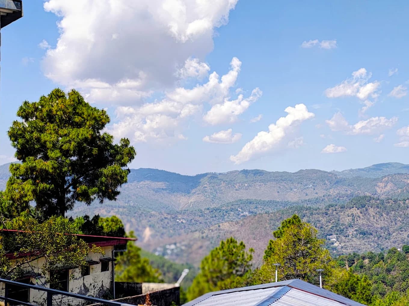 Super Deluxe Room with Mountain View