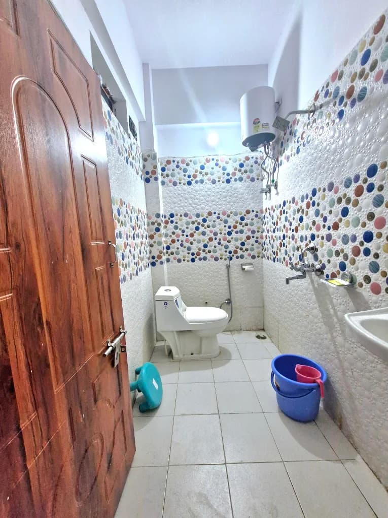 Deluxe quad sharing room