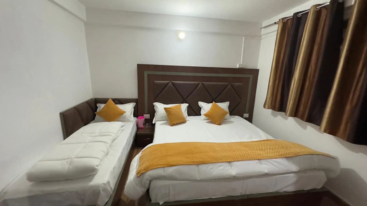Triple Bed Room
