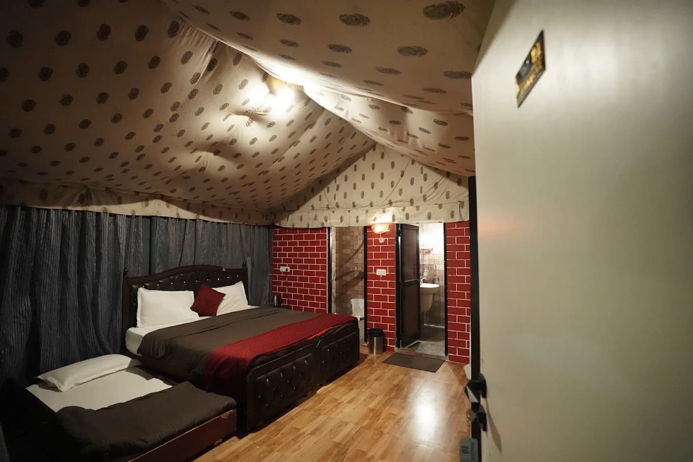 Swiss Tent Triple Sharing