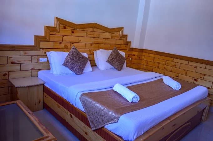 Double bed room