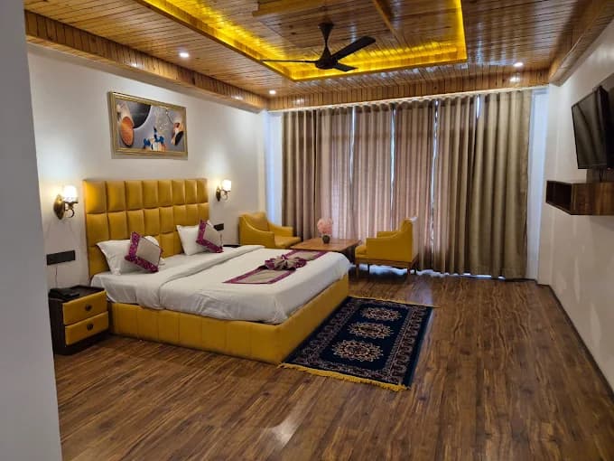 King suite (group rate)