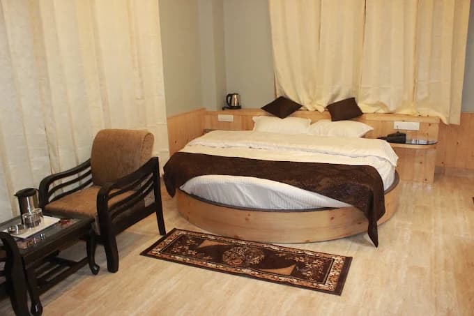 Honeymoon suite