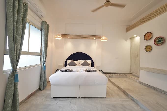 Premium ganga view with balcony