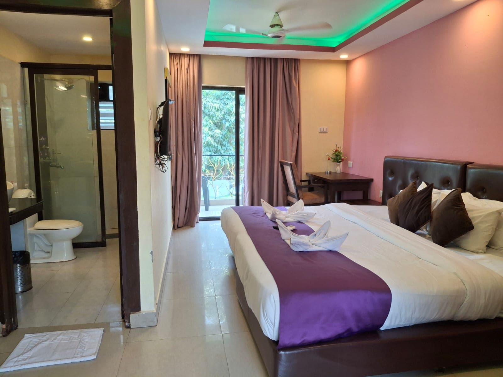 Deluxe Room With Balcony