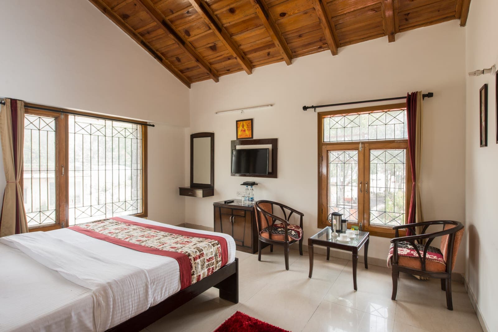 Deluxe Room with Mountain View (2 Pax)