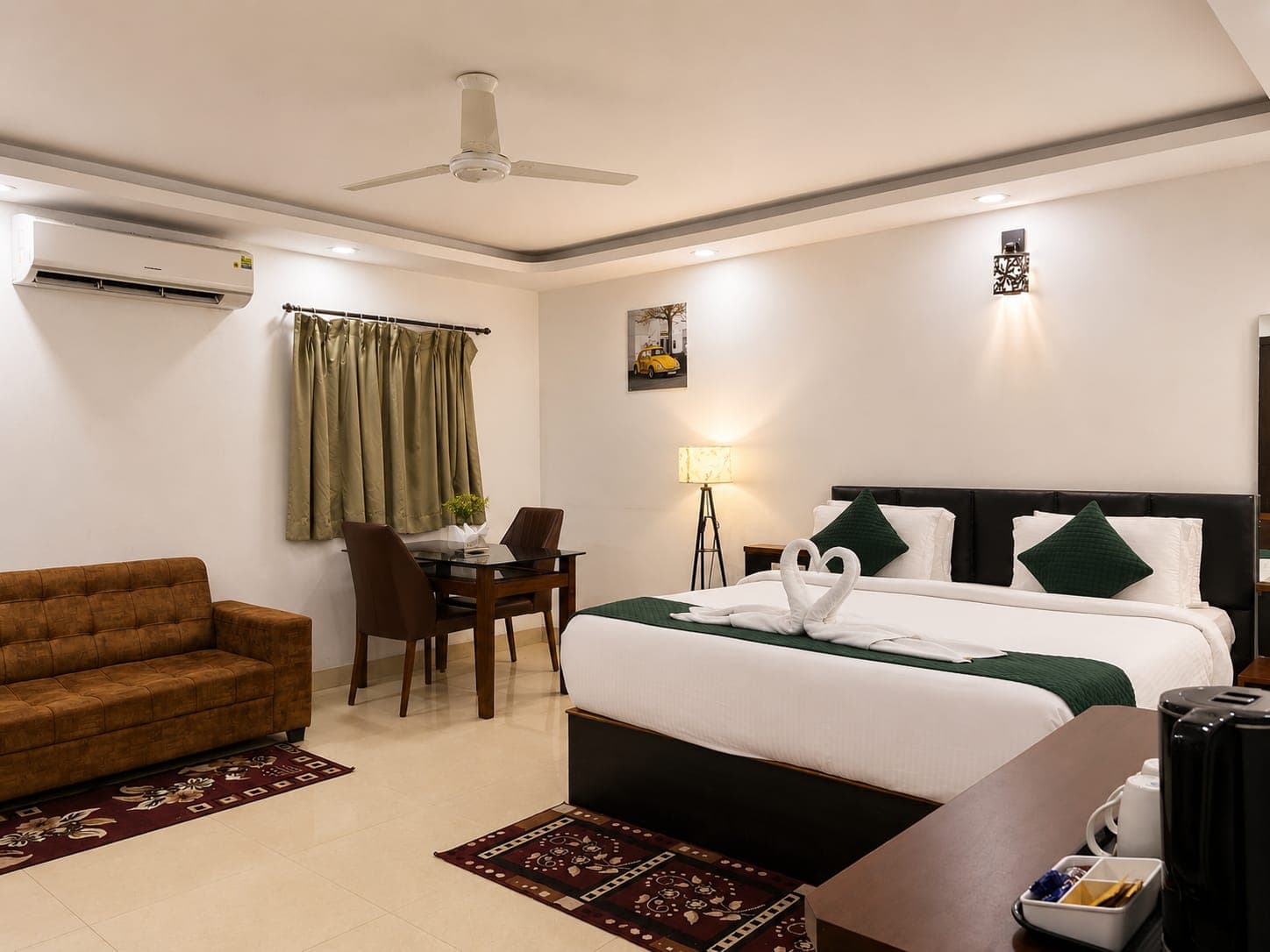 Premium room with bathtub