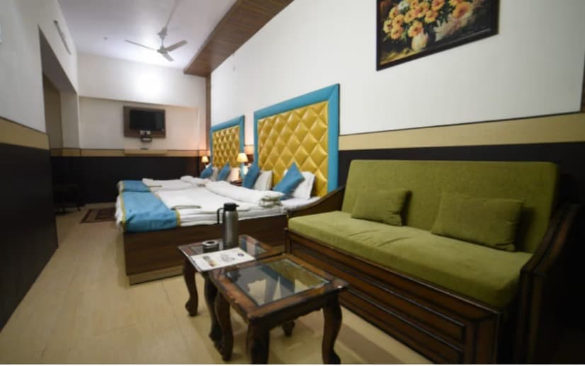 Triple Bed Premium