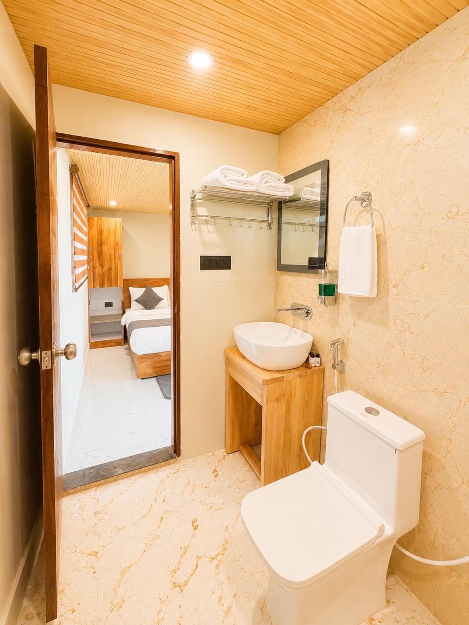 Himalyan Heights Room
