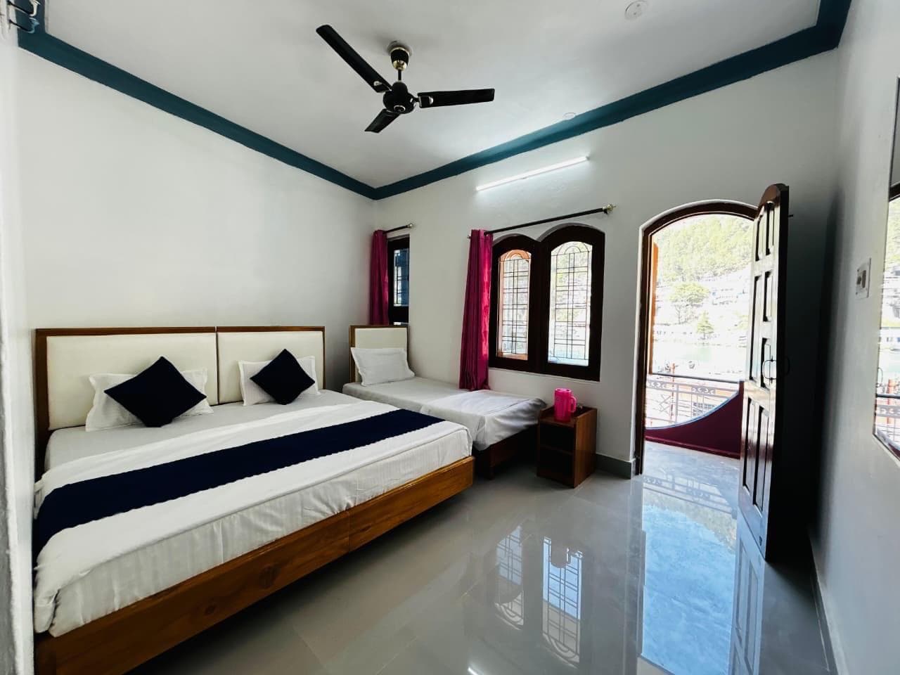 Triple Sharing Room