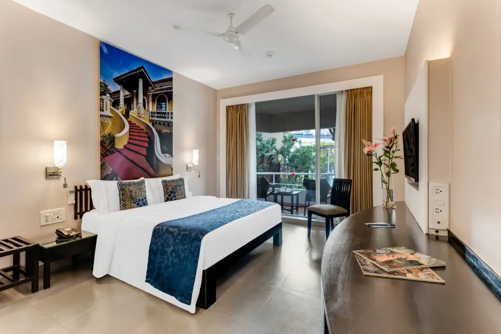 Balcony Room