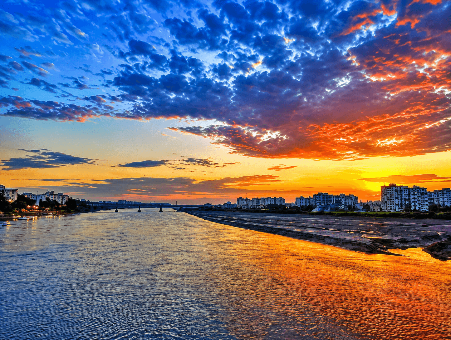 Surat Tour Package – 2 Nights / 3 Days