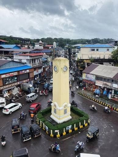 Aberdeen bazaar walk
